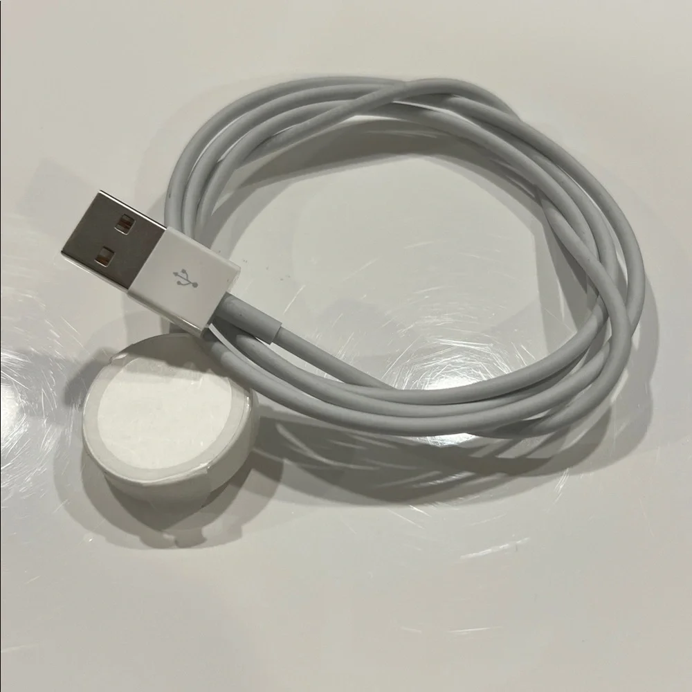 Magnetic Charger for Apple Watch | White